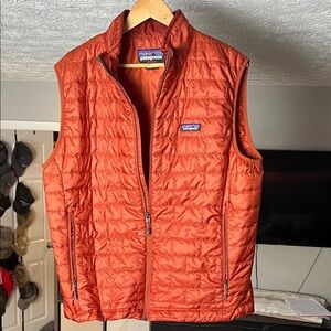Patagonia Men's Rust Nano Puff Vest